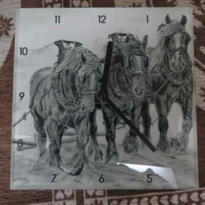 Horloge chevaux de trait | Atelier Montagn'Art | dessin au crayon graphite | Claudine Rime