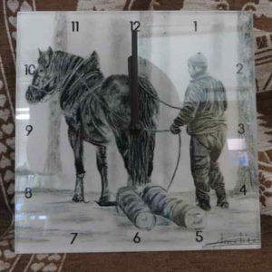 Horloge débardage avec le cheval | Atelier Monatgn'Art | dessin au crayon graphite | Claudine Rime