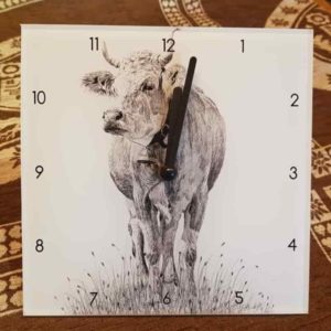 Horloge vache simmental | Atelier Montagn'Art | dessin au crayon graphite | Claudine Rime