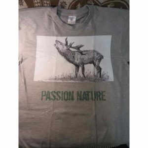 t-shirt cerf | Atelier Montagn'Art | dessin au crayon graphite | Claudine Rime