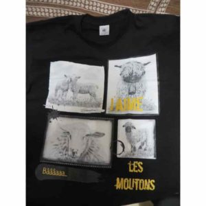 t-shirt moutons | Atelier Montagn'Art | dessin au crayon graphite | Claudine Rime