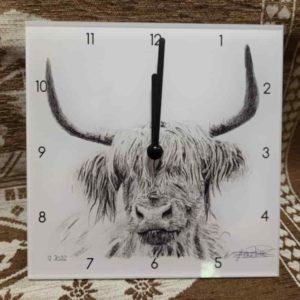 Horloge highland - Atelier Monatgn'Art - dessin au crayon graphite - Claudine Rime